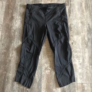 lulu lemon capris